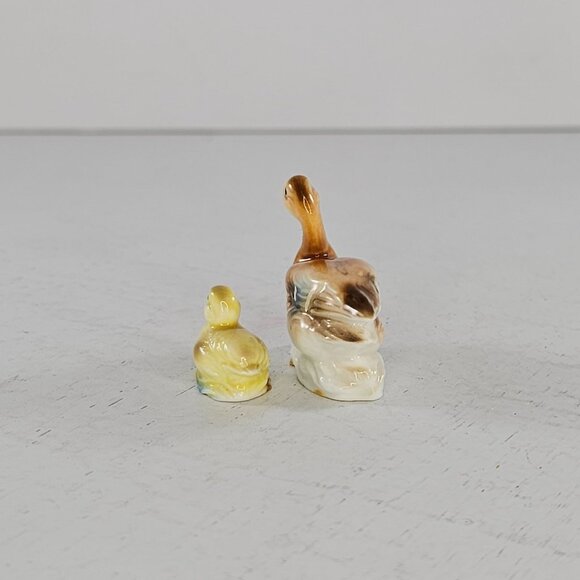 Vintage Bone China Japan Duck Family Mallard Duckling Miniature Figurine Set - Picture 7 of 10